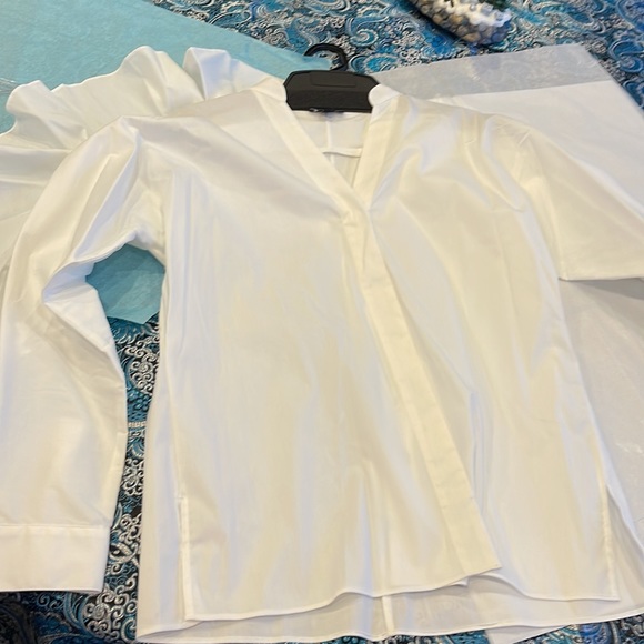 Crisp white top by Worth, Open to offers. - Picture 10 of 10